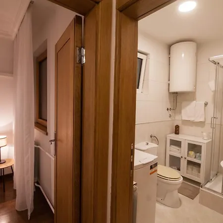 Cozy In Center Apartment